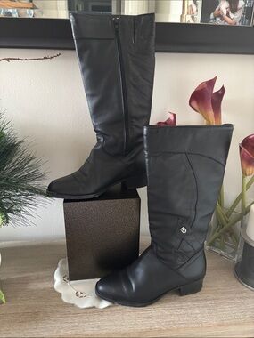 Classic Black Mid-Calf Leather Heeled Boots